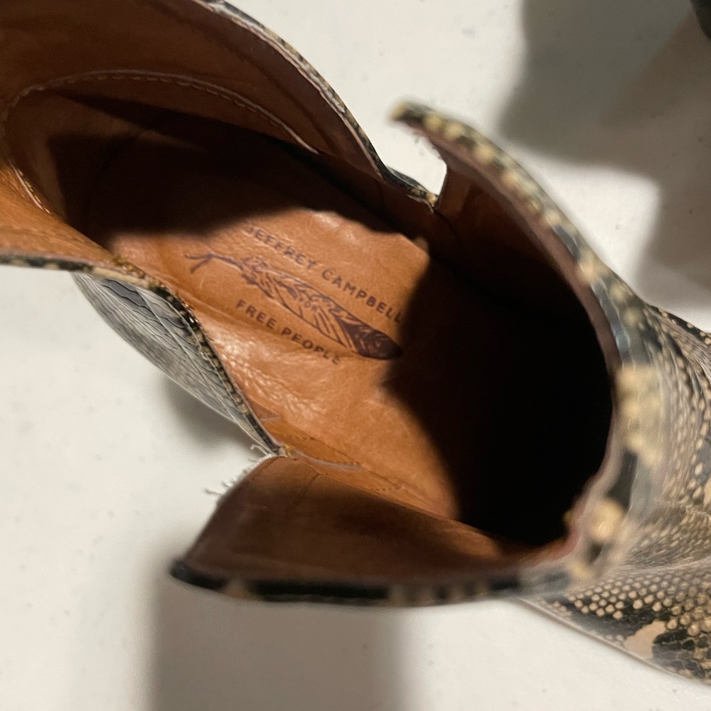 Jeffrey Campbell/Free People. Split faux snake ankle booties. Size 6. - Picture 8 of 8